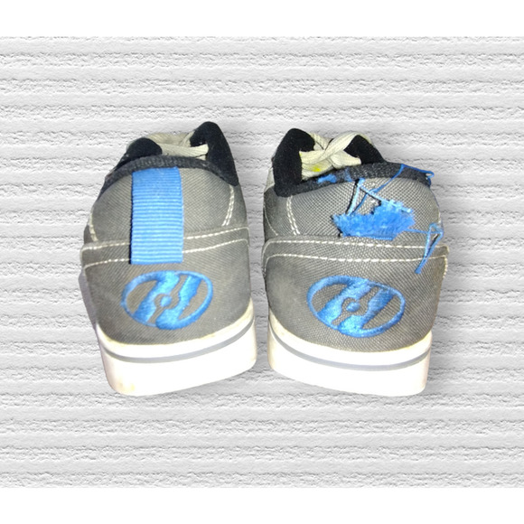 Heelys size Youth 4 - Picture 3 of 5